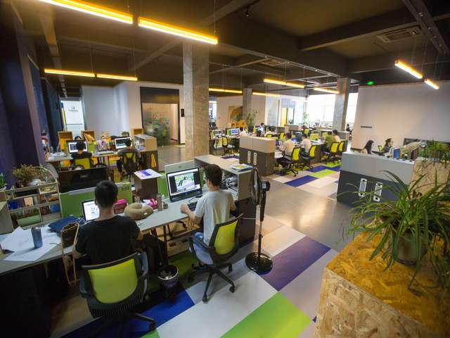 四川朗盛MACROLEX FLUORESCENT YELLOW 10GN溶剂染料